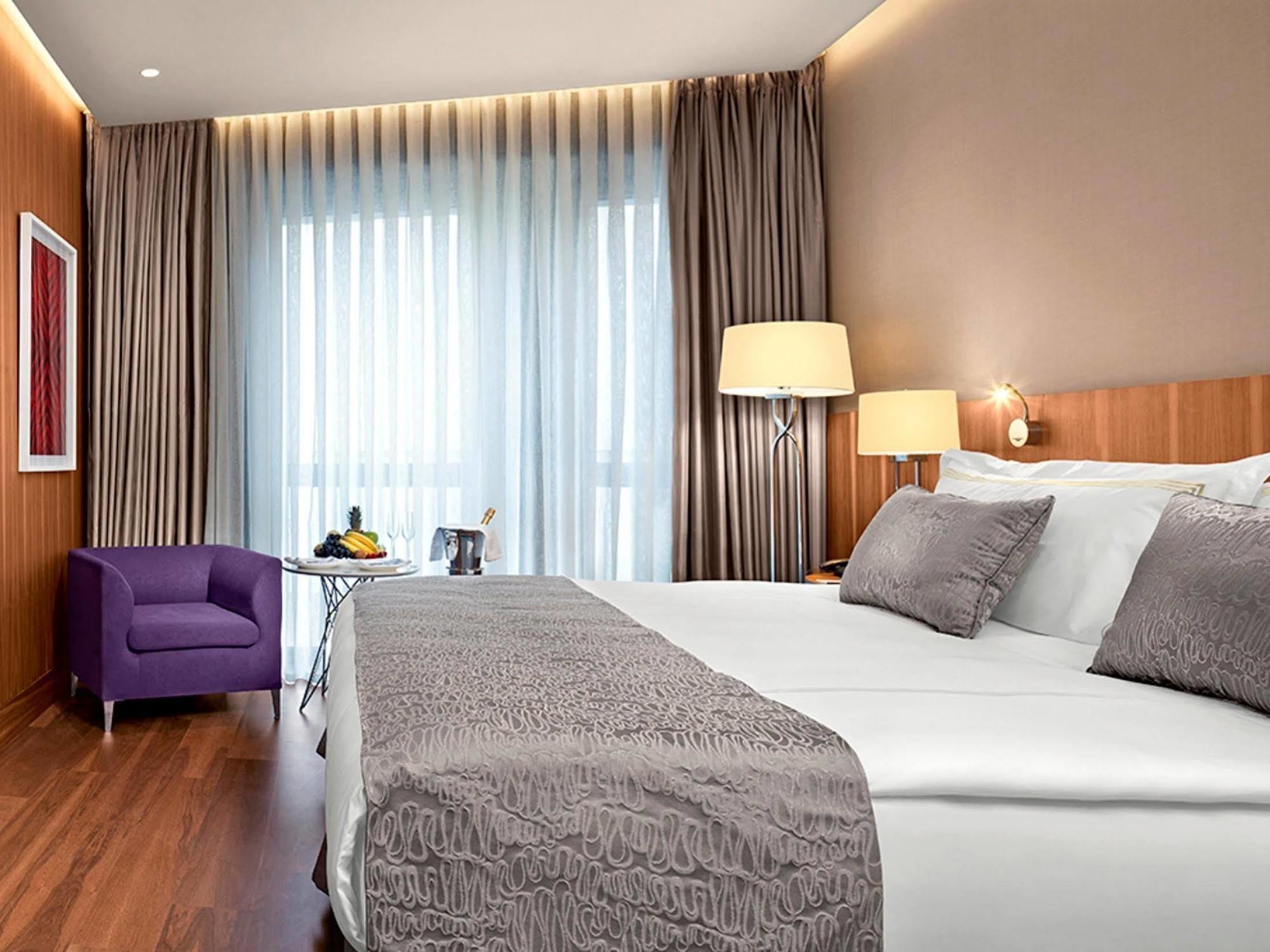 Divan Gplus Hotel Istanboel